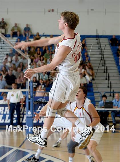 Thumbnail 1 in Corona del Mar vs. Esperanza (CIF SoCal D2 Regional Final) photogallery.