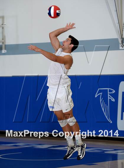 Thumbnail 1 in Corona del Mar vs. Esperanza (CIF SoCal D2 Regional Final) photogallery.