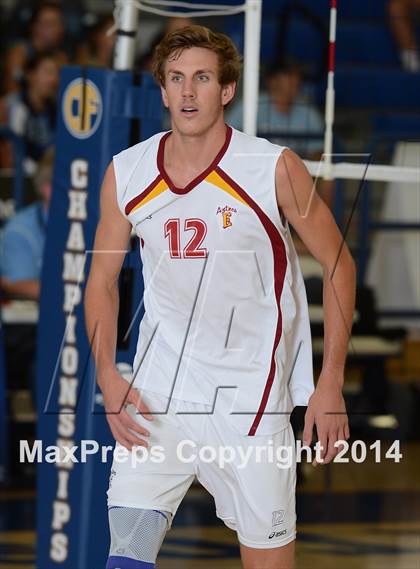 Thumbnail 3 in Corona del Mar vs. Esperanza (CIF SoCal D2 Regional Final) photogallery.