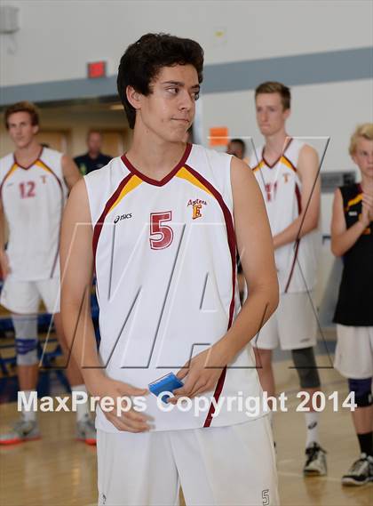 Thumbnail 1 in Corona del Mar vs. Esperanza (CIF SoCal D2 Regional Final) photogallery.