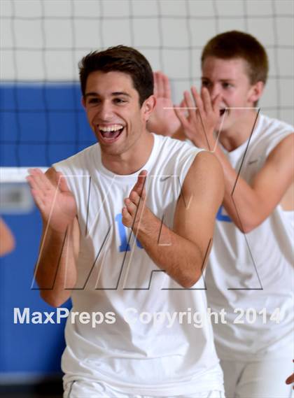 Thumbnail 2 in Corona del Mar vs. Esperanza (CIF SoCal D2 Regional Final) photogallery.