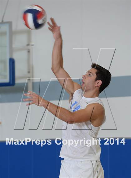 Thumbnail 2 in Corona del Mar vs. Esperanza (CIF SoCal D2 Regional Final) photogallery.