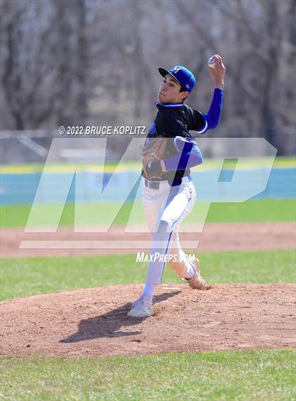 Thumbnail 2 in Caldwell @ Millburn photogallery.