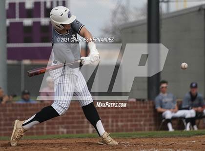 Thumbnail 1 in Willis @ College Station photogallery.