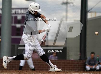 Thumbnail 1 in Willis @ College Station photogallery.