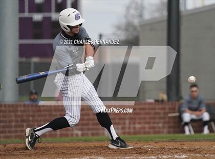 Thumbnail 2 in Willis @ College Station photogallery.