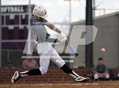 Thumbnail 1 in Willis @ College Station photogallery.