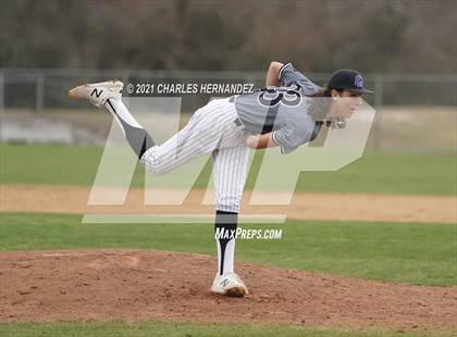 Thumbnail 3 in Willis @ College Station photogallery.