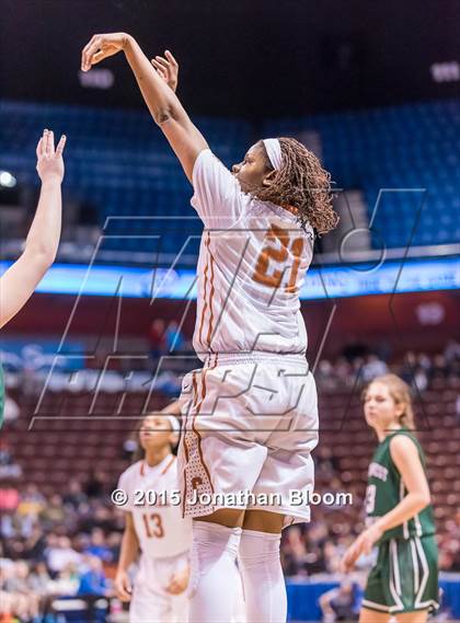 Thumbnail 3 in Northwest Catholic vs. Capital Prep (CIAC Class L Final) photogallery.