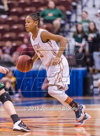Thumbnail 3 in Northwest Catholic vs. Capital Prep (CIAC Class L Final) photogallery.