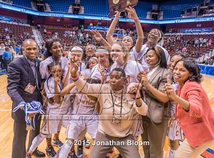 Thumbnail 1 in Northwest Catholic vs. Capital Prep (CIAC Class L Final) photogallery.