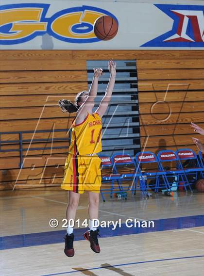 Thumbnail 2 in La Puente vs Rosary (San Gabriel Christmas Tournament) photogallery.