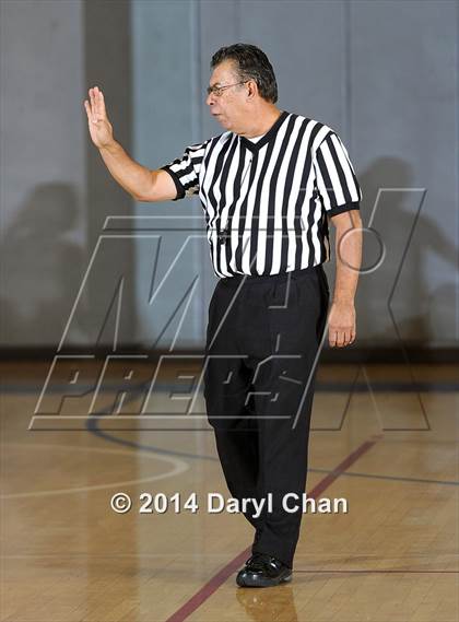 Thumbnail 3 in La Puente vs Rosary (San Gabriel Christmas Tournament) photogallery.