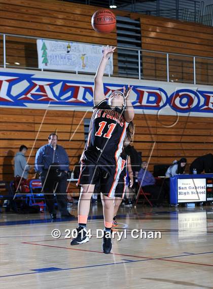 Thumbnail 3 in La Puente vs Rosary (San Gabriel Christmas Tournament) photogallery.