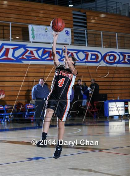 Thumbnail 1 in La Puente vs Rosary (San Gabriel Christmas Tournament) photogallery.