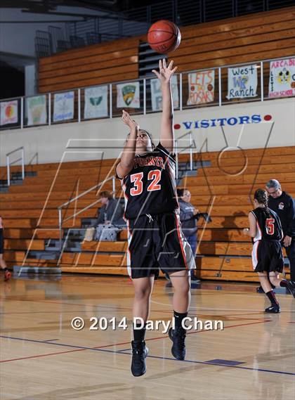 Thumbnail 3 in La Puente vs Rosary (San Gabriel Christmas Tournament) photogallery.