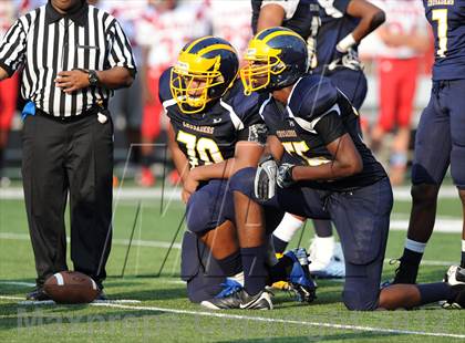 Thumbnail 3 in Riverdale Baptist vs. St. Stephen's & St. Agnes (I-95 Kickoff Classic) photogallery.