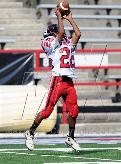Thumbnail 3 in Riverdale Baptist vs. St. Stephen's & St. Agnes (I-95 Kickoff Classic) photogallery.