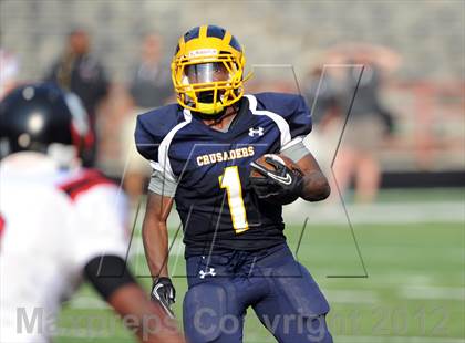 Thumbnail 1 in Riverdale Baptist vs. St. Stephen's & St. Agnes (I-95 Kickoff Classic) photogallery.