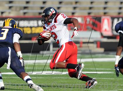 Thumbnail 2 in Riverdale Baptist vs. St. Stephen's & St. Agnes (I-95 Kickoff Classic) photogallery.