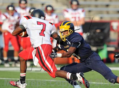 Thumbnail 2 in Riverdale Baptist vs. St. Stephen's & St. Agnes (I-95 Kickoff Classic) photogallery.