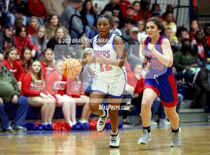 Thumbnail 1 in Chilton County vs Verbena (Chilton County Tournament) photogallery.