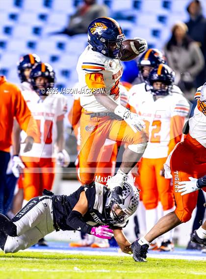 Thumbnail 2 in Wilson Prep Academy @ Robbinsville (NCHSAA 1A FINAL) photogallery.