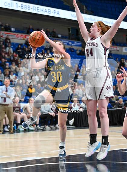 Thumbnail 2 in Old Forge vs. Montrose (PIAA 2A Division 2 Final) photogallery.