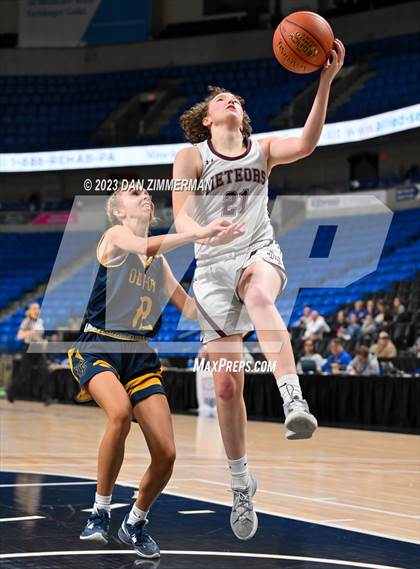 Thumbnail 2 in Old Forge vs. Montrose (PIAA 2A Division 2 Final) photogallery.
