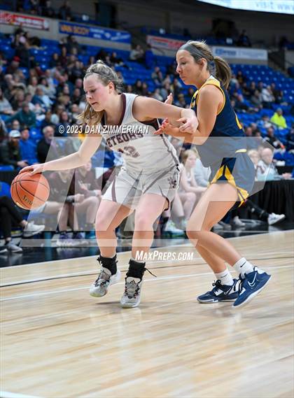 Thumbnail 1 in Old Forge vs. Montrose (PIAA 2A Division 2 Final) photogallery.