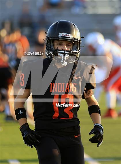 Thumbnail 2 in Grand Saline vs Lone Oak photogallery.