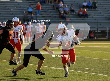 Thumbnail 3 in Grand Saline vs Lone Oak photogallery.