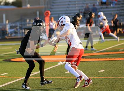 Thumbnail 2 in Grand Saline vs Lone Oak photogallery.
