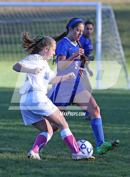 Thumbnail 1 in Coginchaug Regional @ Hale Ray photogallery.