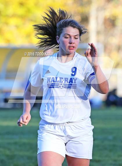 Thumbnail 1 in Coginchaug Regional @ Hale Ray photogallery.