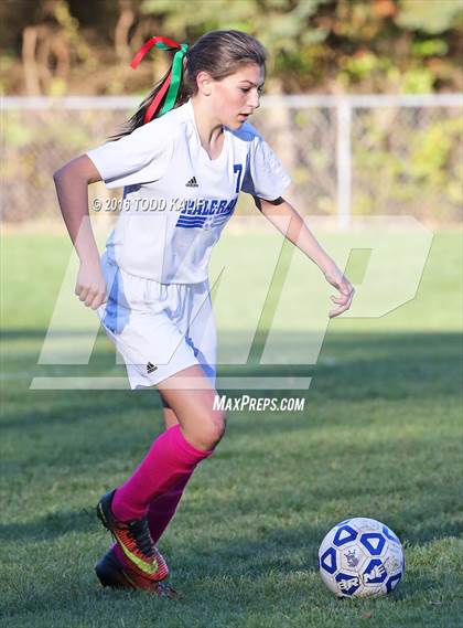 Thumbnail 2 in Coginchaug Regional @ Hale Ray photogallery.