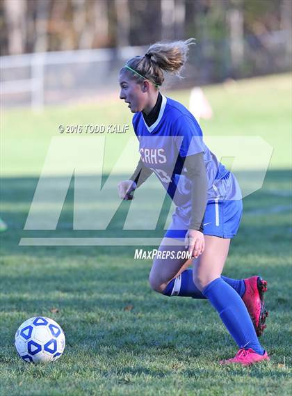 Thumbnail 2 in Coginchaug Regional @ Hale Ray photogallery.