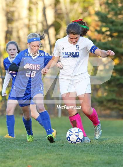 Thumbnail 1 in Coginchaug Regional @ Hale Ray photogallery.