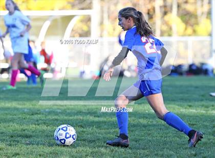 Thumbnail 2 in Coginchaug Regional @ Hale Ray photogallery.