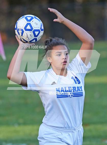 Thumbnail 2 in Coginchaug Regional @ Hale Ray photogallery.