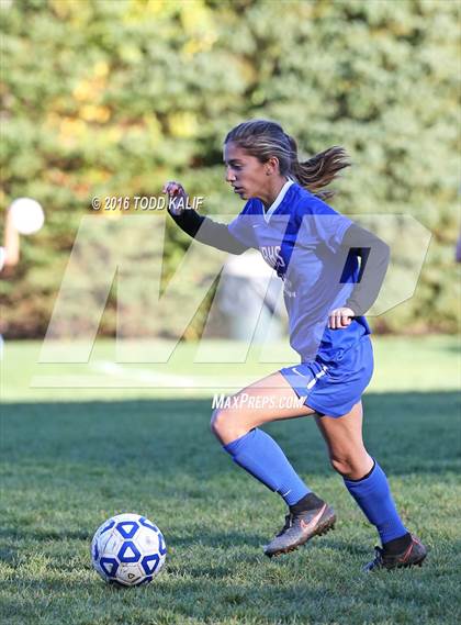 Thumbnail 2 in Coginchaug Regional @ Hale Ray photogallery.