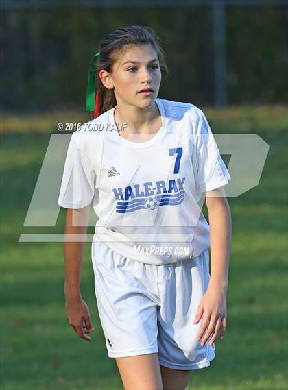 Thumbnail 2 in Coginchaug Regional @ Hale Ray photogallery.