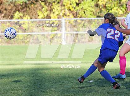 Thumbnail 1 in Coginchaug Regional @ Hale Ray photogallery.