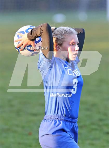 Thumbnail 1 in Coginchaug Regional @ Hale Ray photogallery.