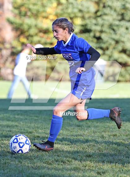 Thumbnail 3 in Coginchaug Regional @ Hale Ray photogallery.