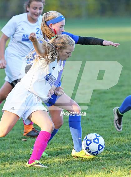 Thumbnail 1 in Coginchaug Regional @ Hale Ray photogallery.