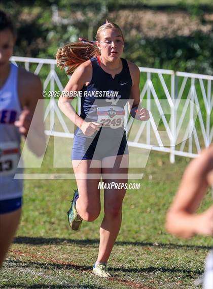 Thumbnail 1 in UIL 5A Girls Cross Country State Final photogallery.