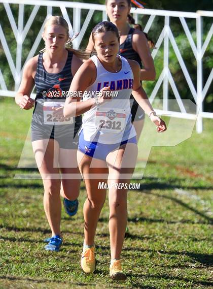 Thumbnail 2 in UIL 5A Girls Cross Country State Final photogallery.