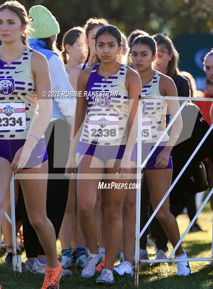 Thumbnail 2 in UIL 5A Girls Cross Country State Final photogallery.