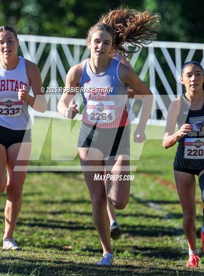 Thumbnail 2 in UIL 5A Girls Cross Country State Final photogallery.